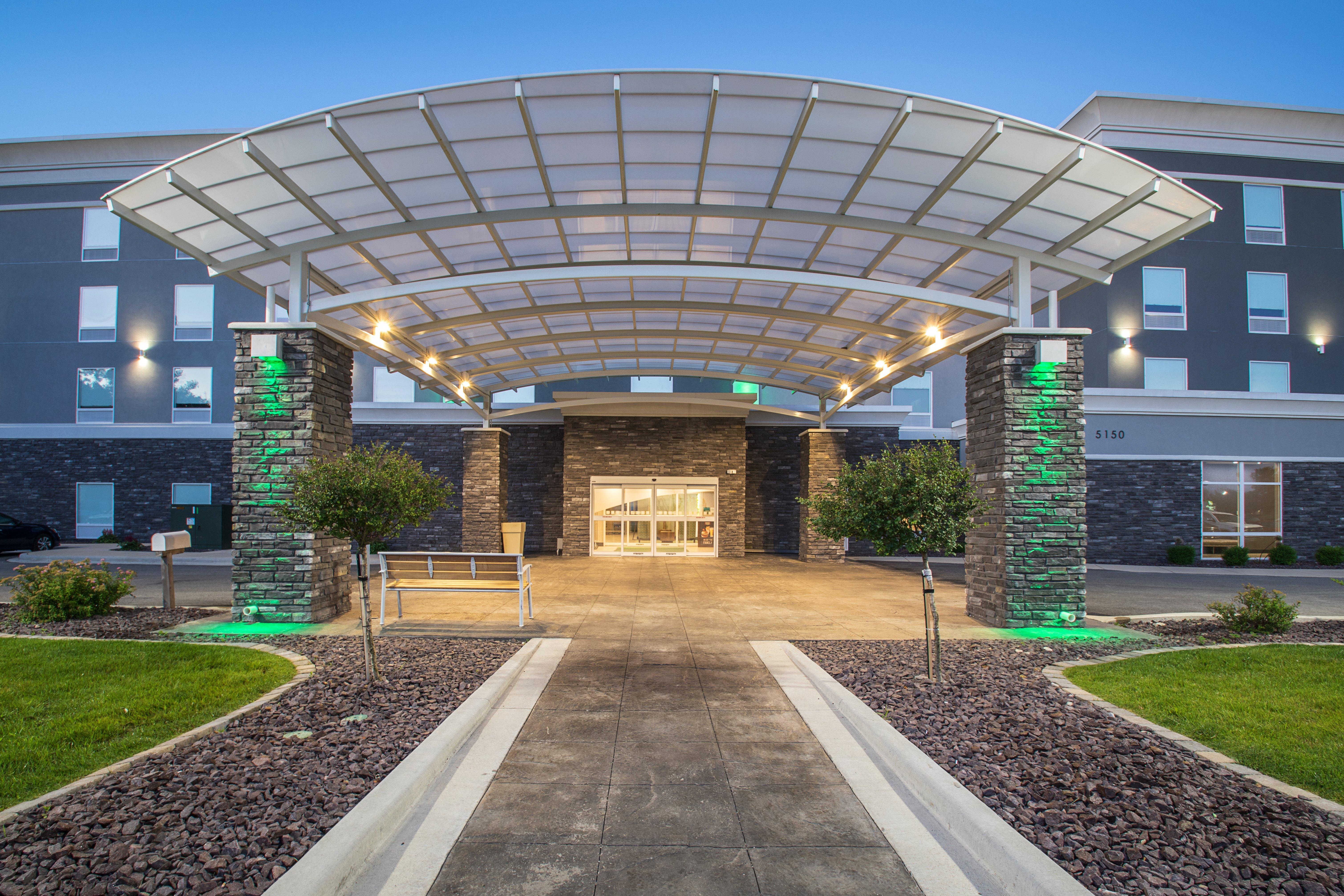 Holiday Inn & Suites Decatur-Forsyth By Ihg Екстер'єр фото